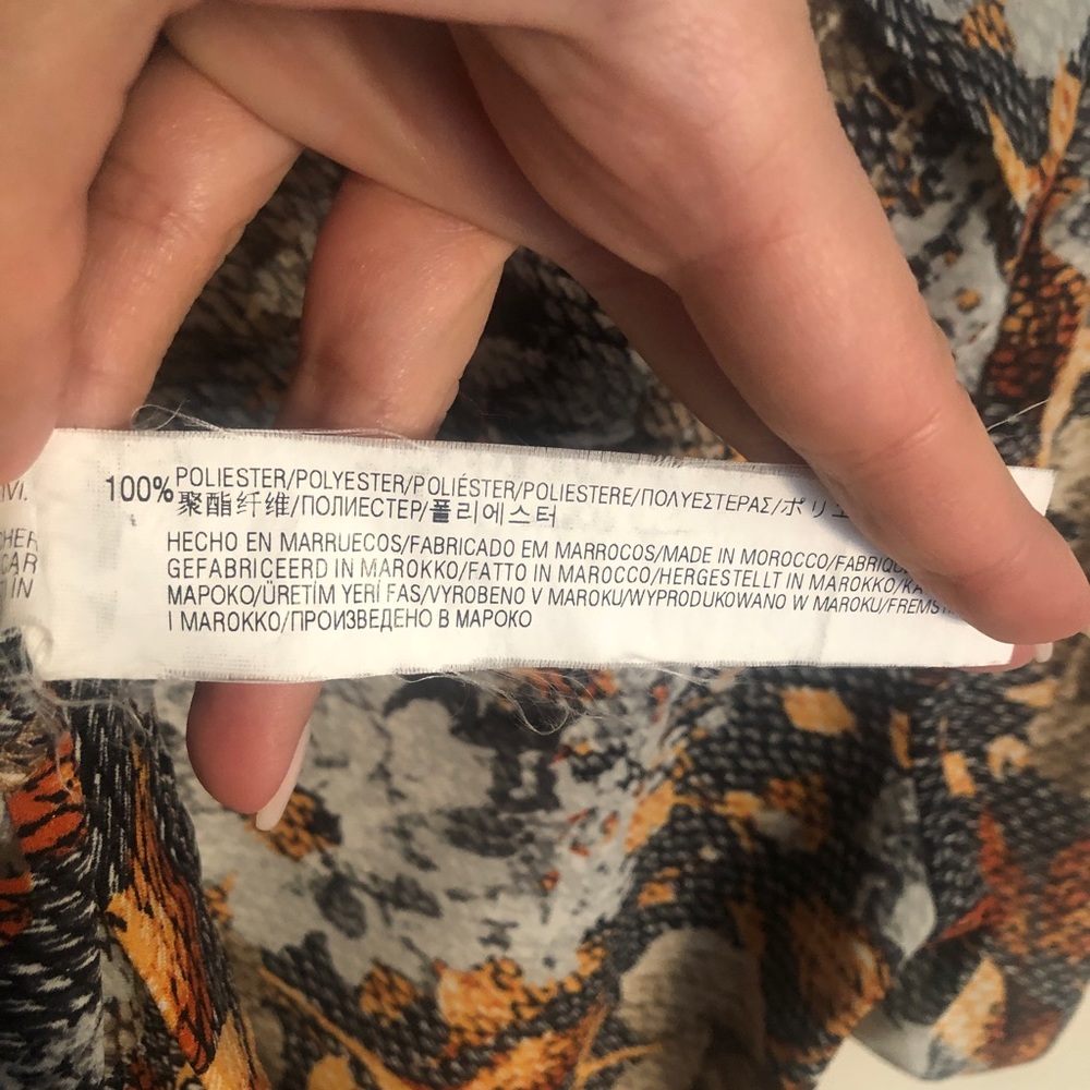 Zara floral top - Size M - Picture 2 of 7